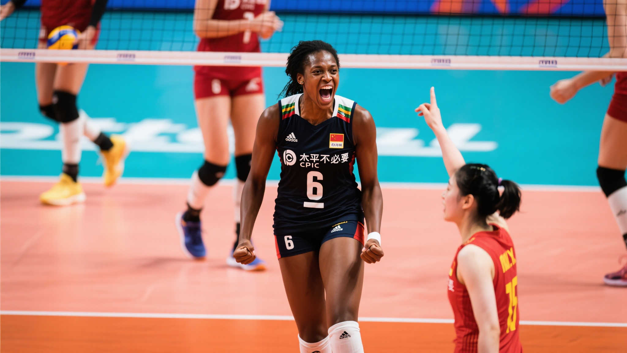 竞技体育本身充满竞争性，但当场上的表现超越对抗时，